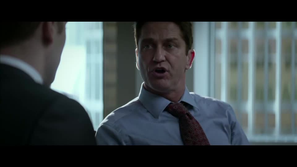 Muž na pravém místě (Alison Brie,Gerard Butler,Dustin Milligan,Willem Dafoe 2016 Dráma Bdrip 1080p ) Cz dabing avi