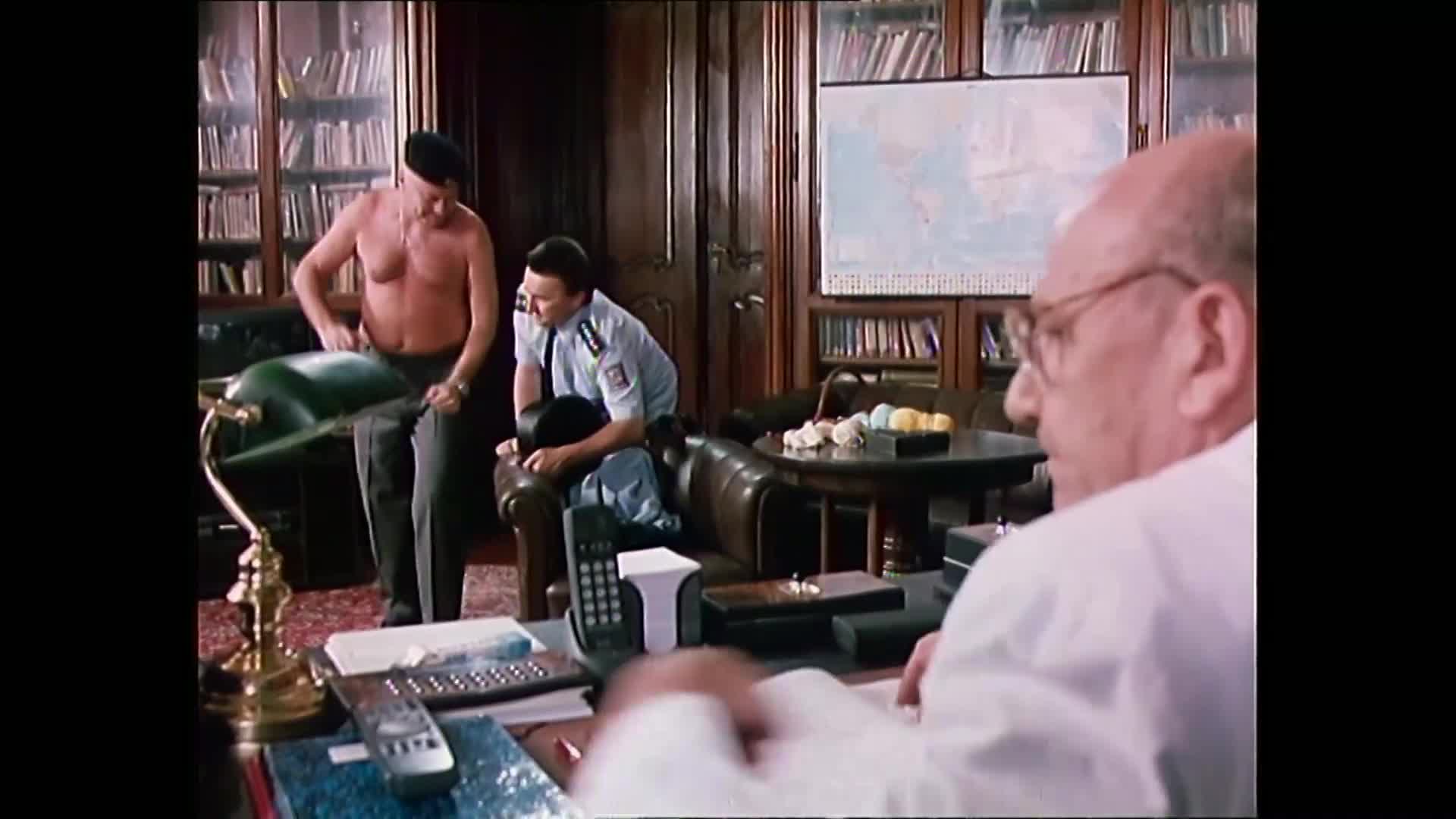 Byl jednou jeden polda III   Major Maisner a tančící drak {1999} komedie mkv