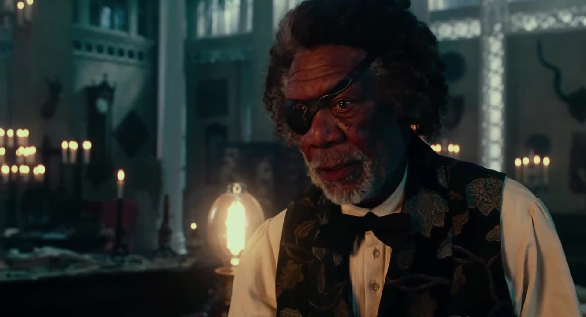 Louskáček a čtyři říše (Mackenzie Foy,Keira Knightley,Helen Mirren,Morgan Freeman 2018 Dobrodružný Rodinný Fantasy Bdrip 1080p ) Cz dabing avi