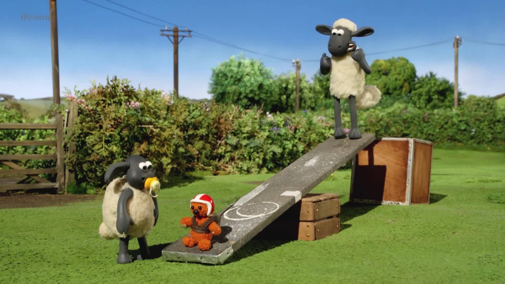 Ovecka Shaun S02E25 Socharina to je drina [Chip Off the Old Block] (cz 1080p) mp4