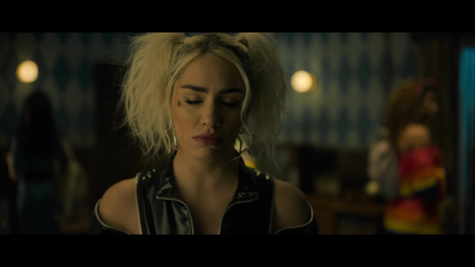 Holky z červeného gauče S02E06 Humr pro odsouzence na smrt (2021) akční dobrodružný krimi thriller cztit mkv