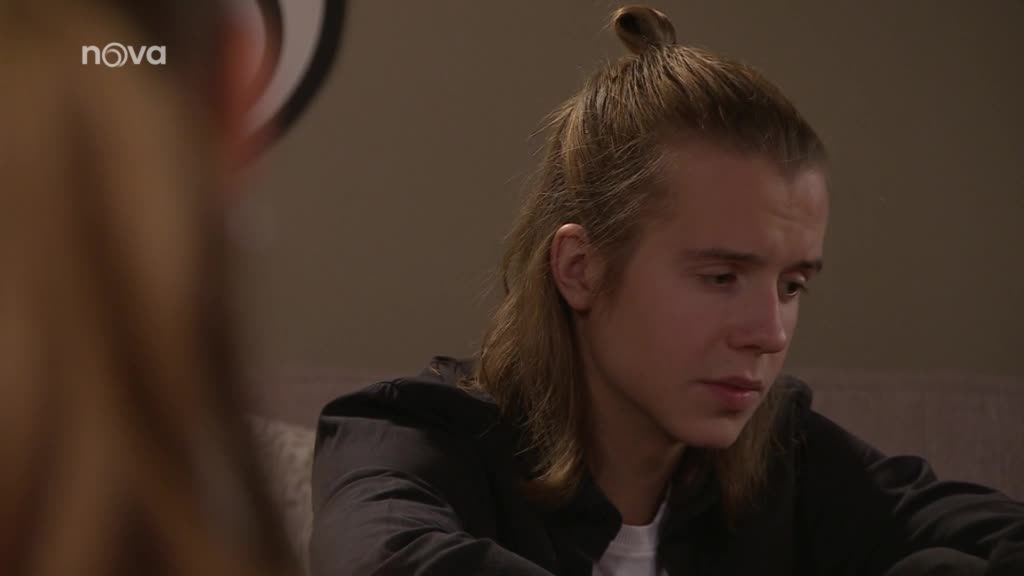 Pátek 19 12 2025 v TV {S21E5038} mkv