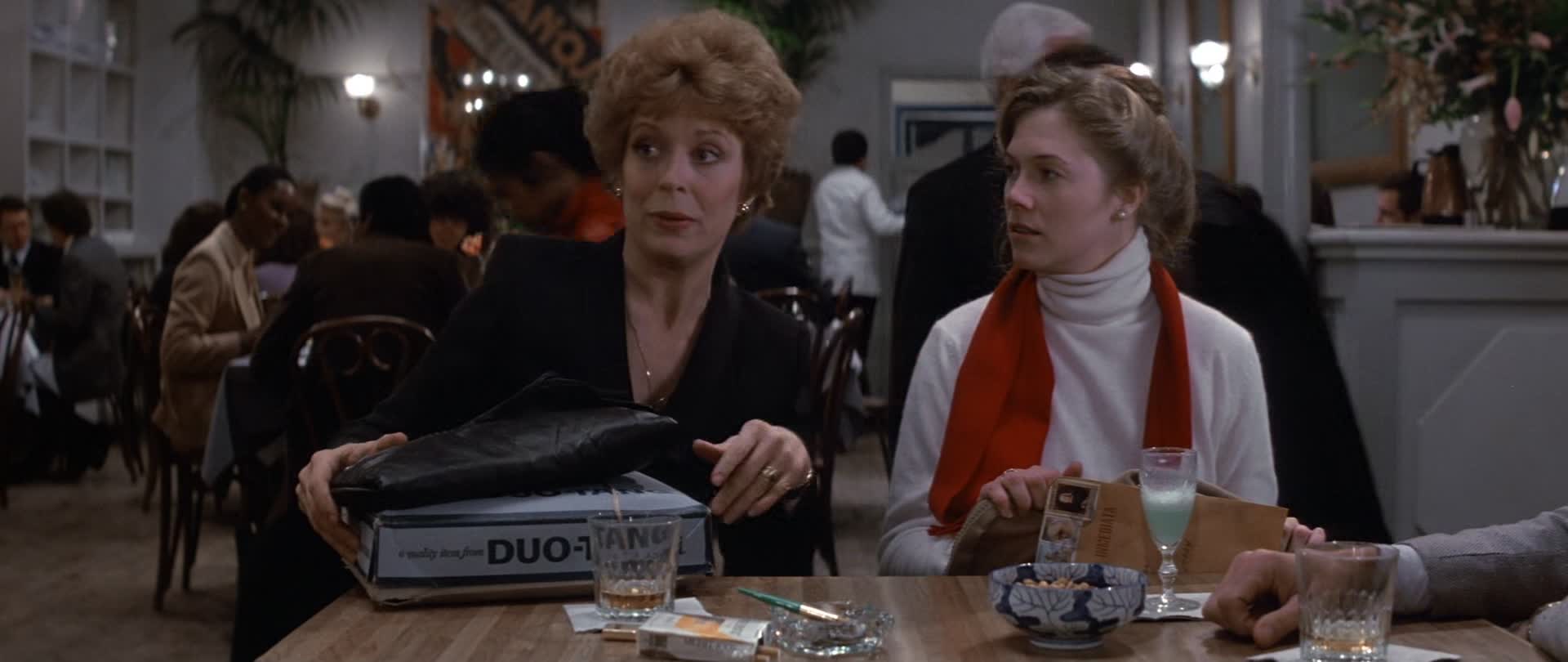 Honba za diamantem (1984) CZ SK dabing HD mkv