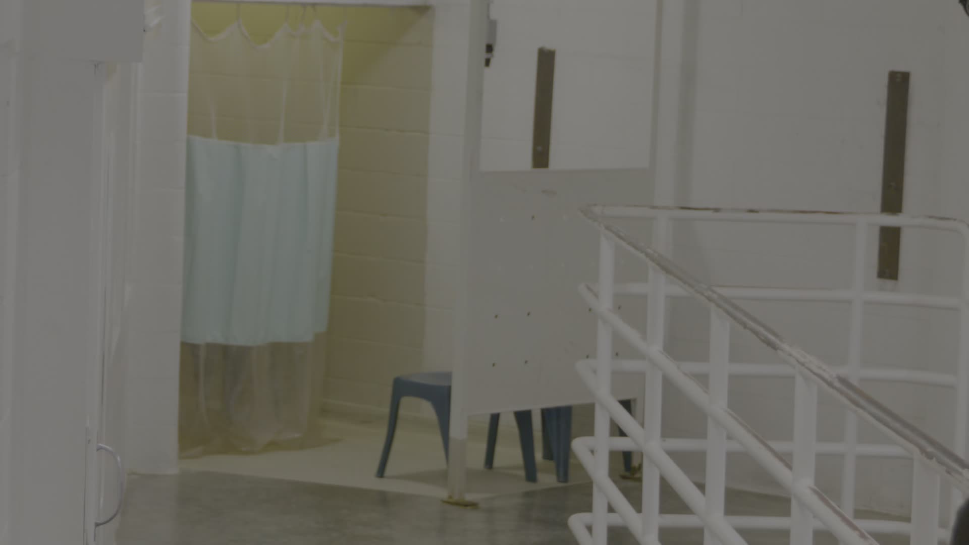 Odemčeno: Vězeňský experiment S02E01 CZ dabing HD 1080p mkv