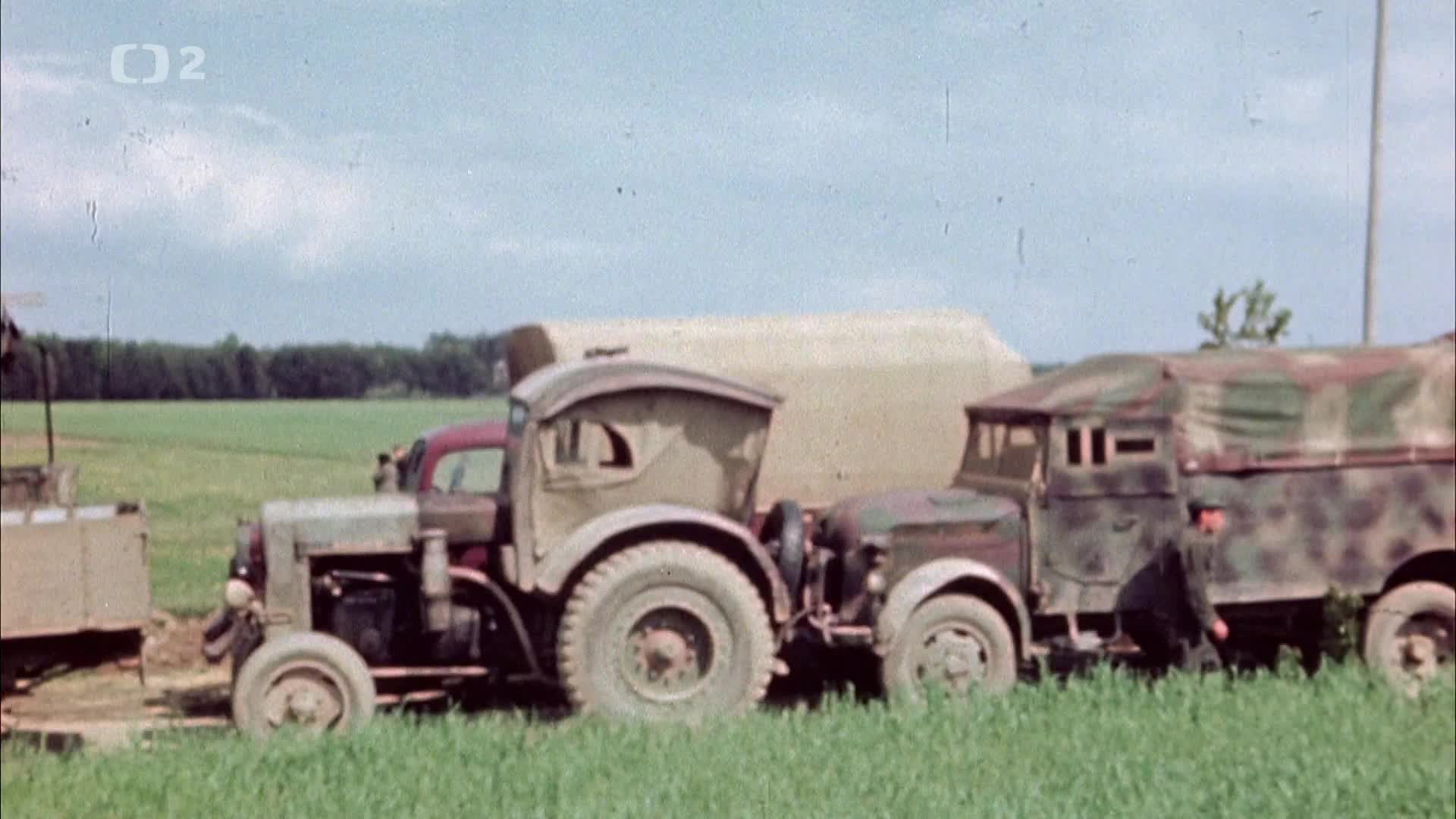 Konec války v barvě E04 Bezpodmínečná kapitulace mkv