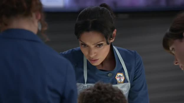 Sběratelé kostí 06x06 Mrtvý z lodi otroků avi