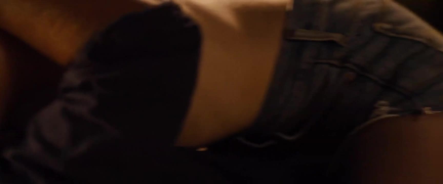 Bitevní loď 2012 CZ dabing HD mp4