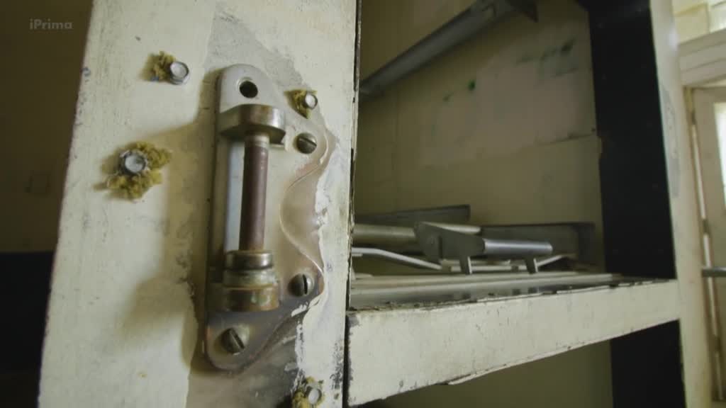 Zapomenute megastavby S07E04 Goticke sanatorium [Murder Underground] (cz 576p) mkv