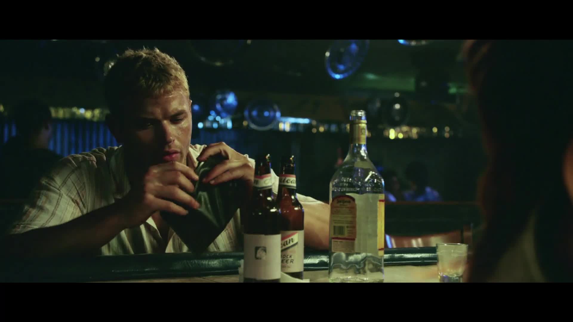 Aréna (Samuel L Jackson, Kellan Lutz, Johnny Messner 2011 Akční Thriller Bdrip 1080p ) Sk dabing+cz titulky mkv