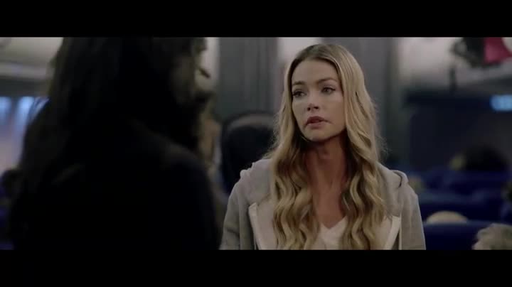 Zločin na palubě (Denise Richards, Dolph Lundgren, Jonathan Lipnicki 2017 Akční Thriller Bdrip 1080p ) Cz dabing mp4