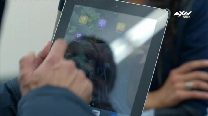 Policajtka Barbie 05x08 V noci je každá kočka černá avi