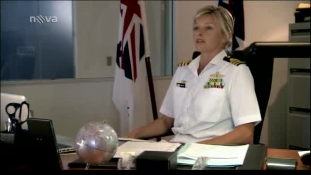 Namorni hlidka 4x02 krokodyli slzy CZ avi