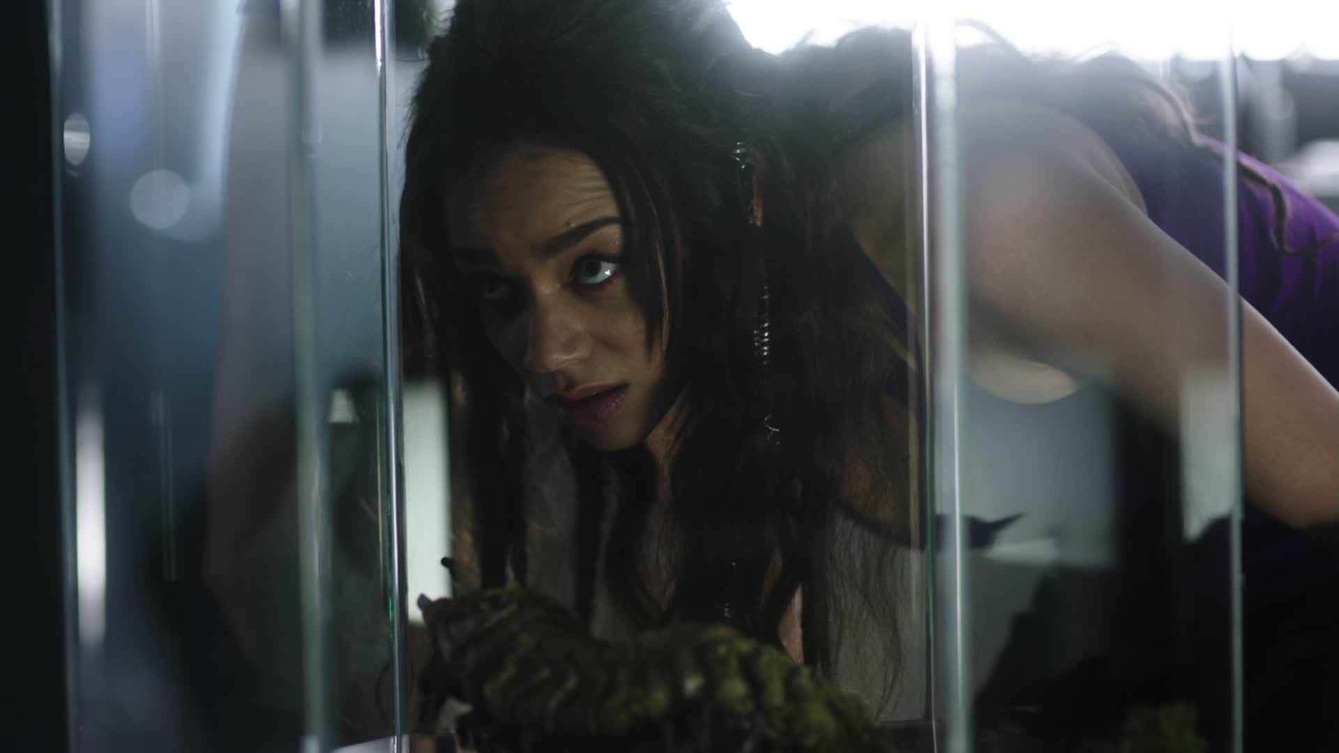 Killjoys Vesmírní lovci S02E06 10 2016 CZ dab 1080p Miluju Lucy mkv