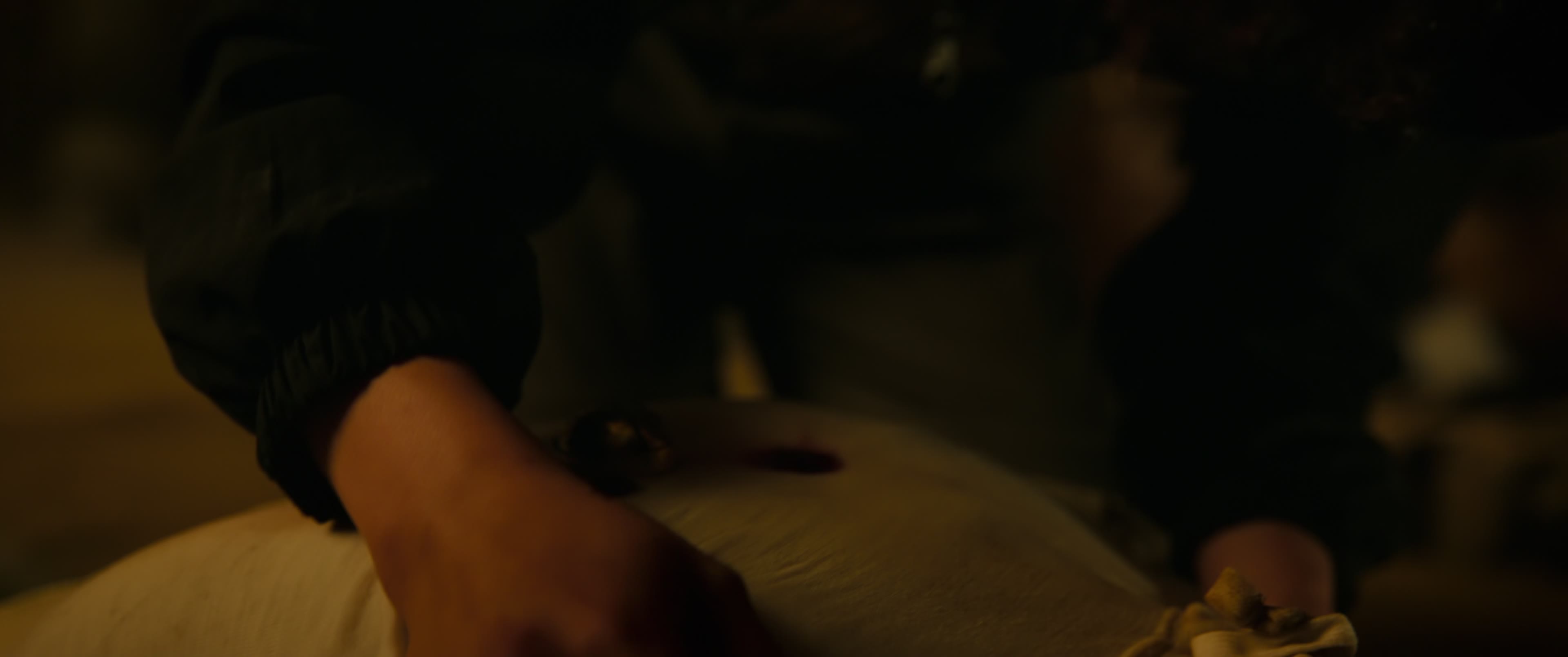Moon Knight S01E06 06 2022 CZ dabing 2160p UHD Bohové a monstra mkv