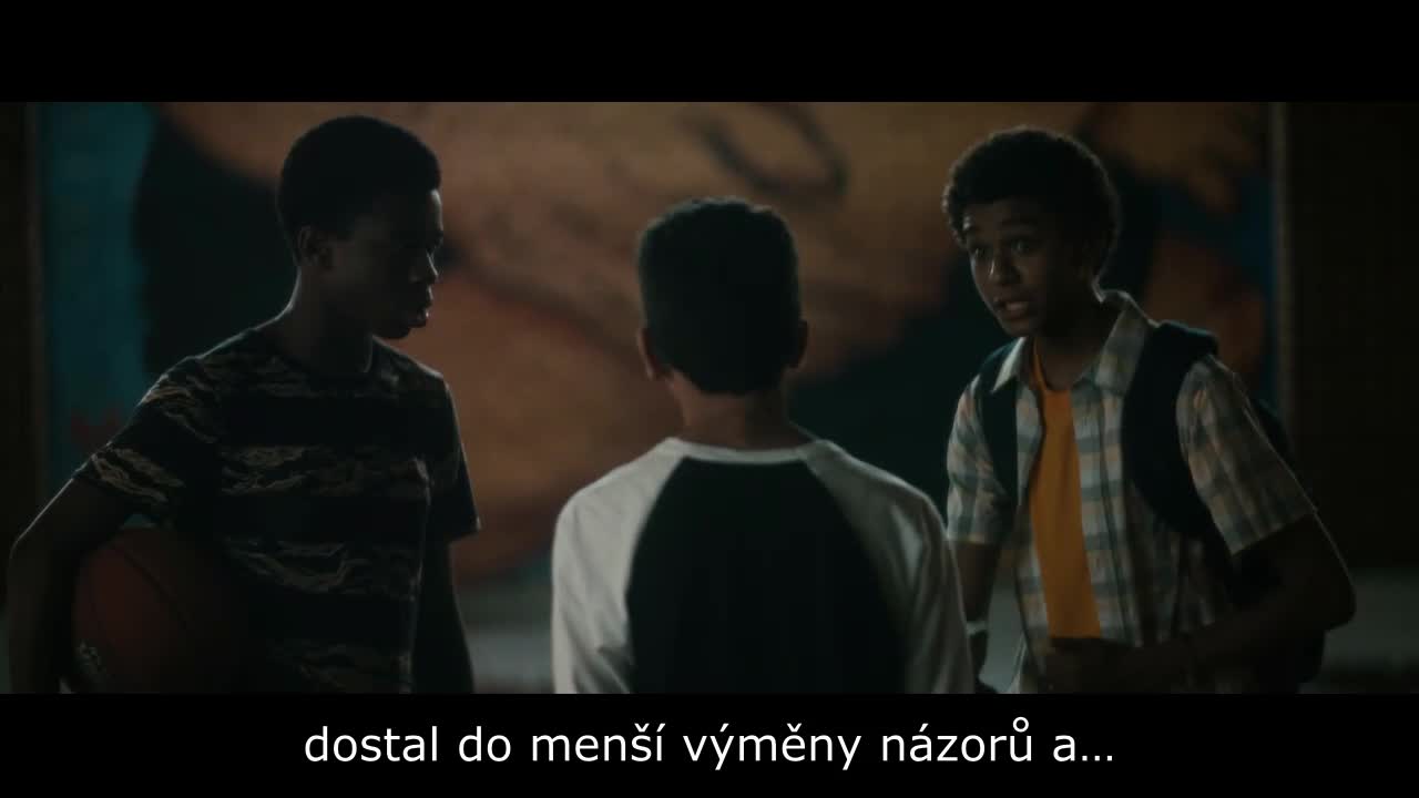 Upíři v Bronxu (Jaden Michael,Gregory Diaz IV,Sarah Gadon 2020 Komedie Horor Bdrip 1080p ) En dabing+Cz titulky mkv