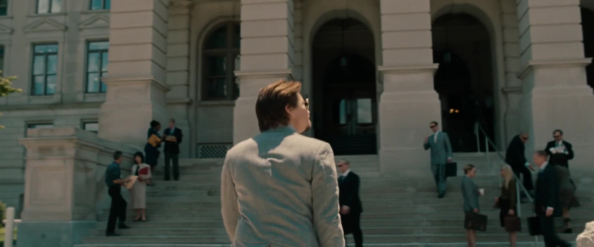 Smrt čmuchala (Jeremy Renner,Mary Elizabeth Winstead,Rosemarie DeWitt 2014 Krimi Drama Mysteriózní Thriller Bdrip 1080p ) Cz dabing mkv