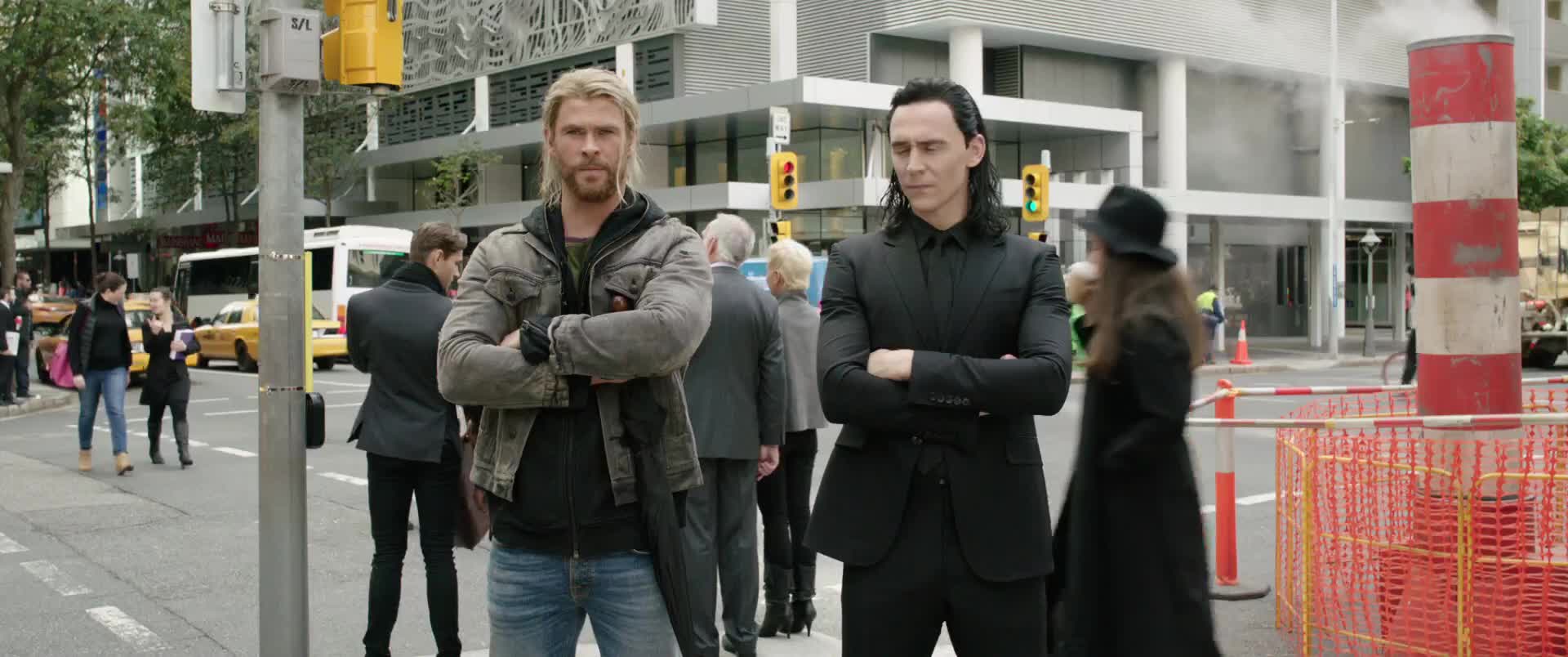 Thor: Ragnarok 2017 CZ dabing HD mp4