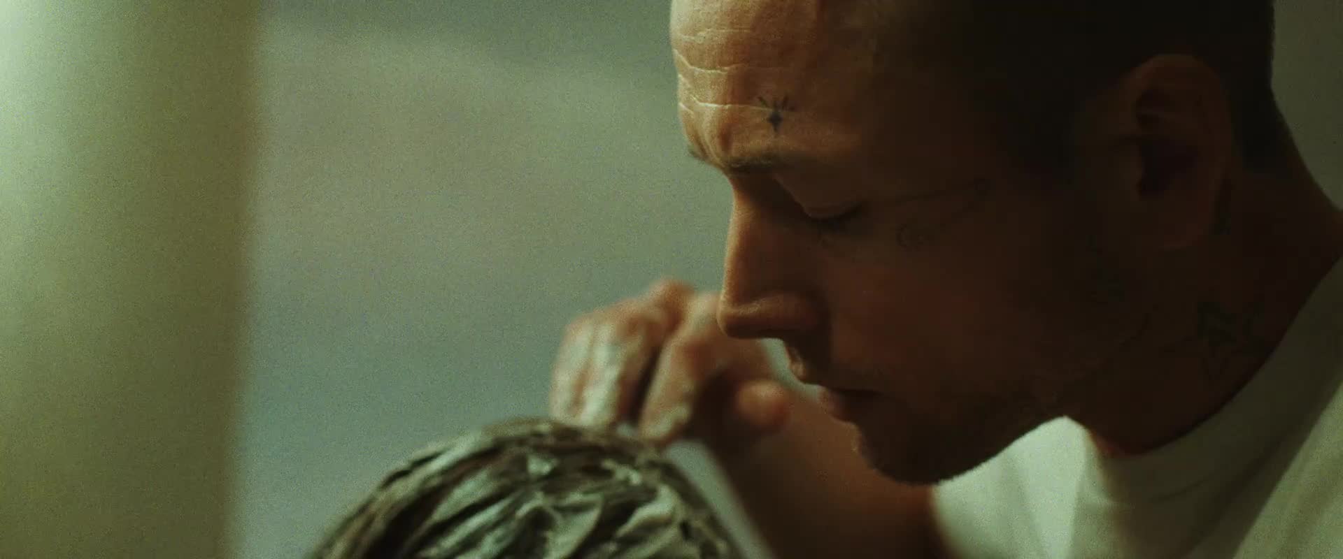 Na sedadle smrti   She Rides Shotgun 2025 CZ dabing HD 1080p mkv