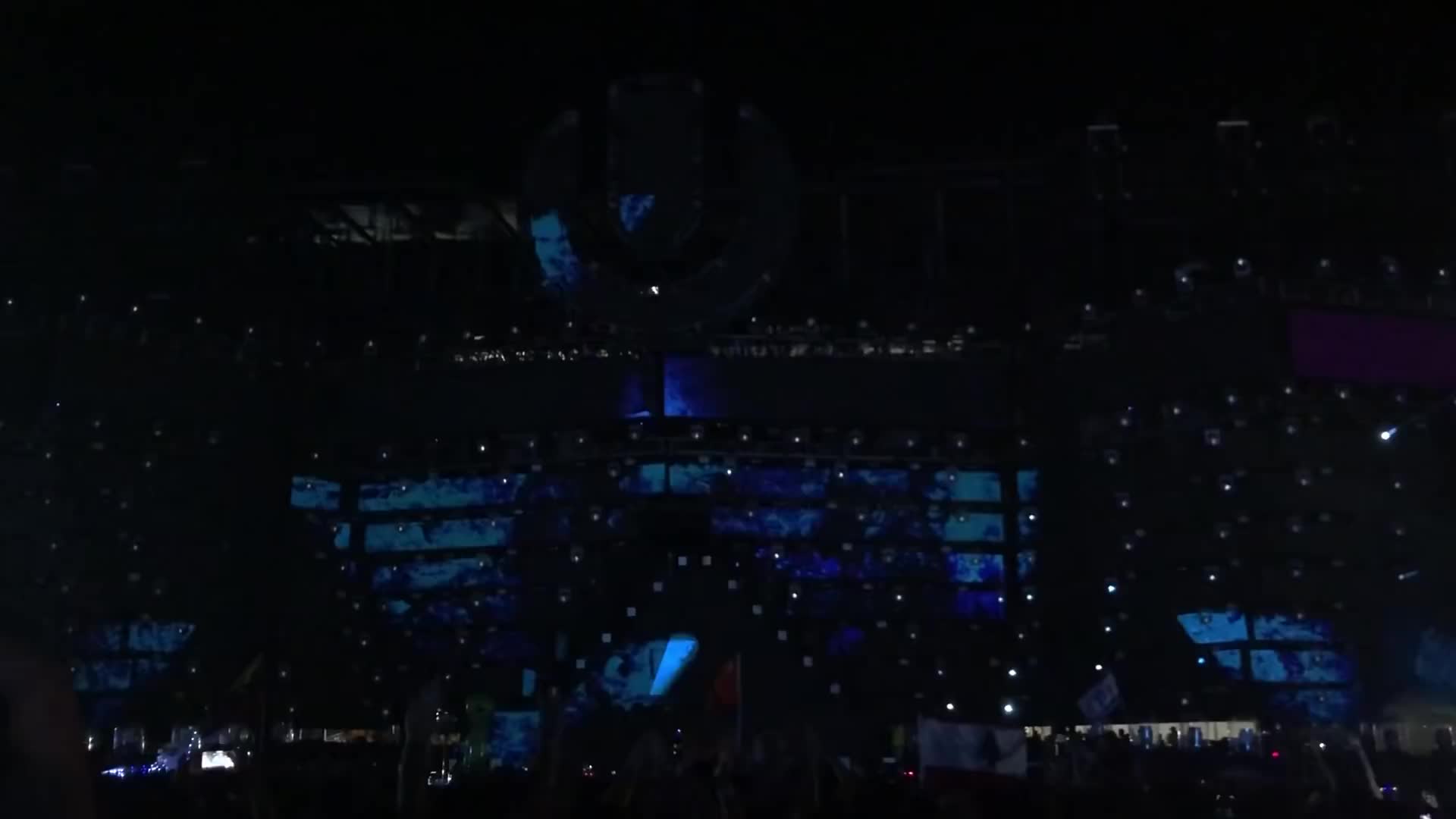 Armin Van Buuren David Lee Roth Jump (Van Halen) (Live) Ultra Music Festival mp4