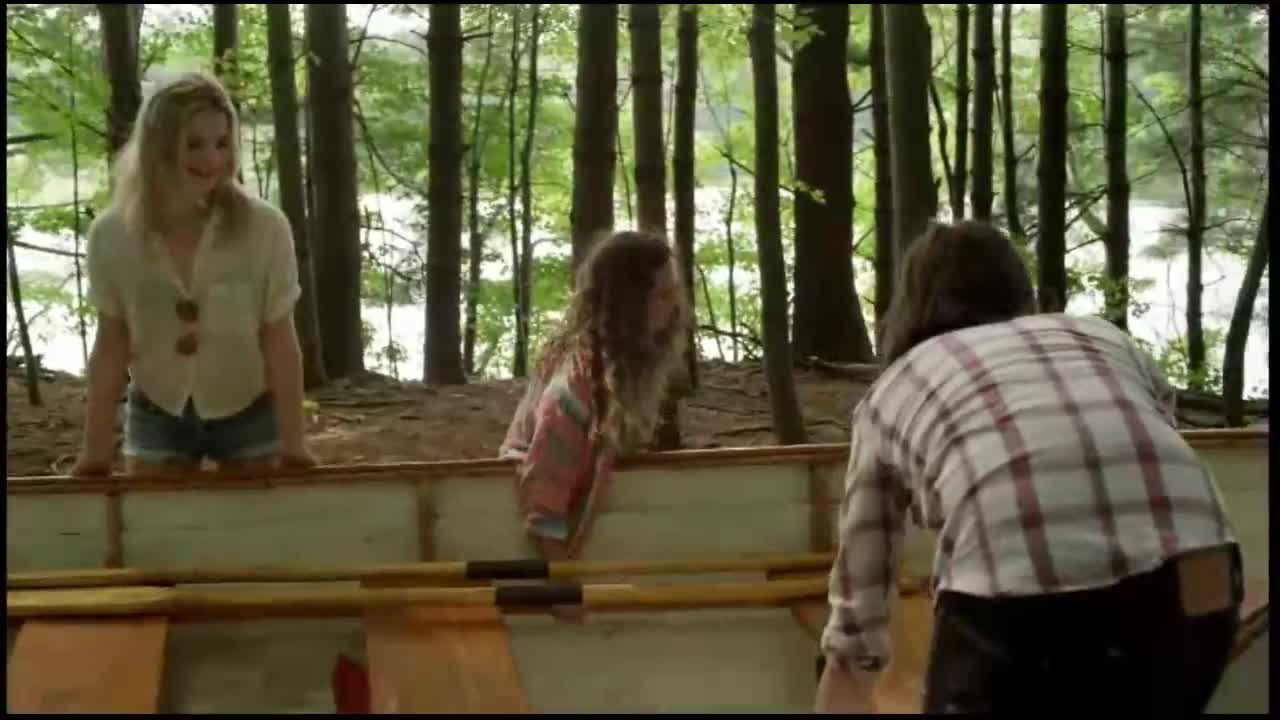 V hlubinách země 2013 CZ dab 720p avi