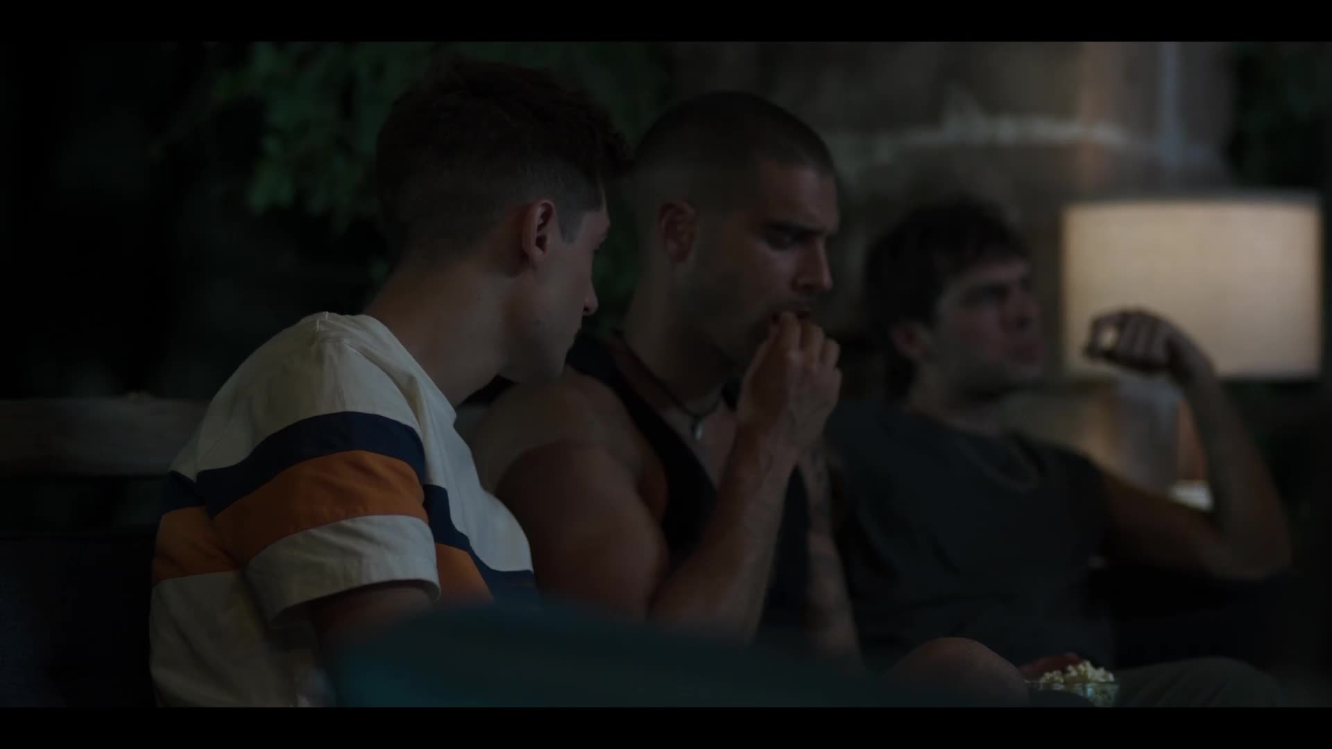 Pěkná banda S02E04 Ostrov mrtvých (2025) akční dobrodružný krimi thriller mysteriózní czdab mkv