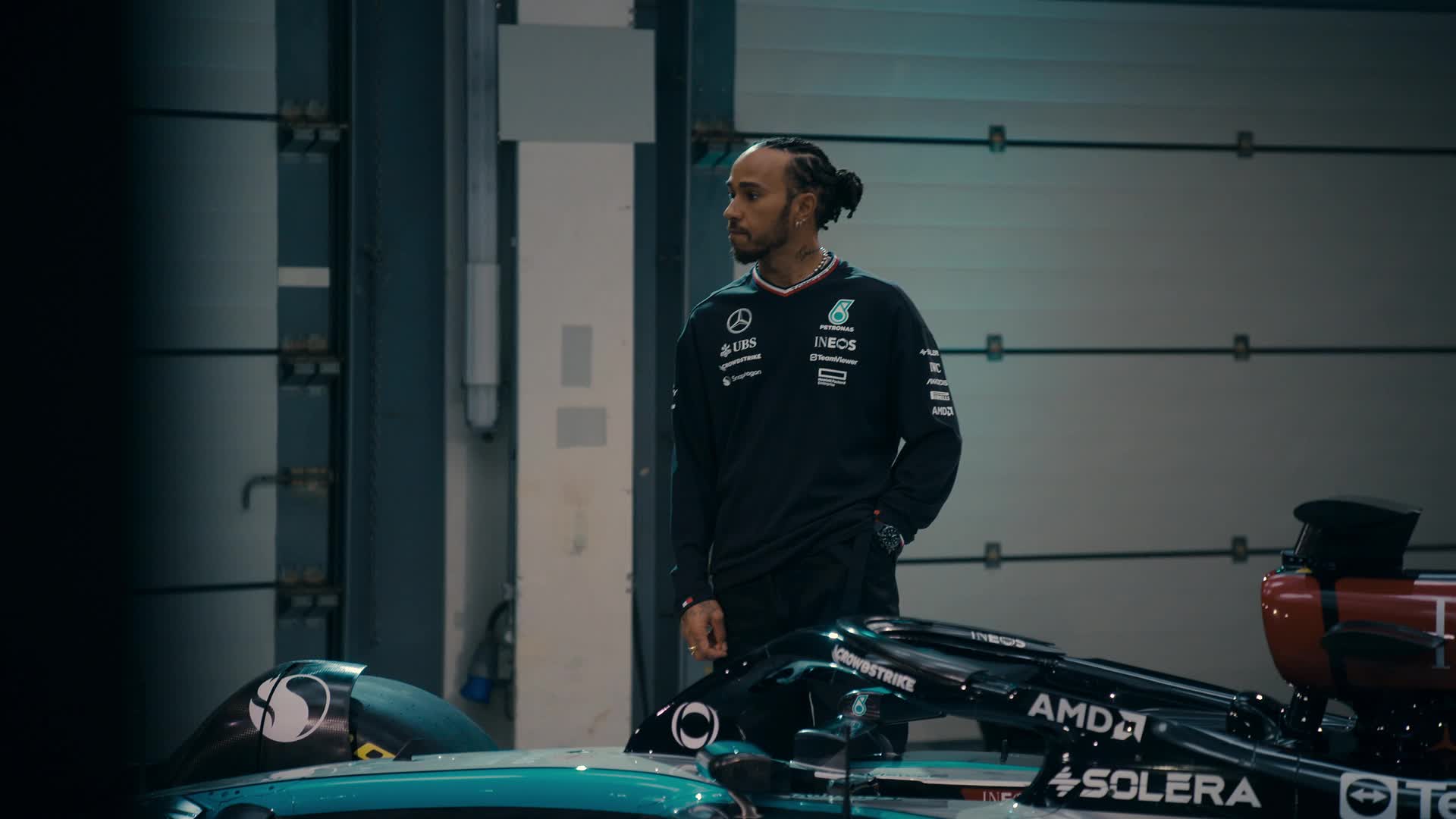 F1: Touha po vítězství S07E01 CZ dabing HD mkv