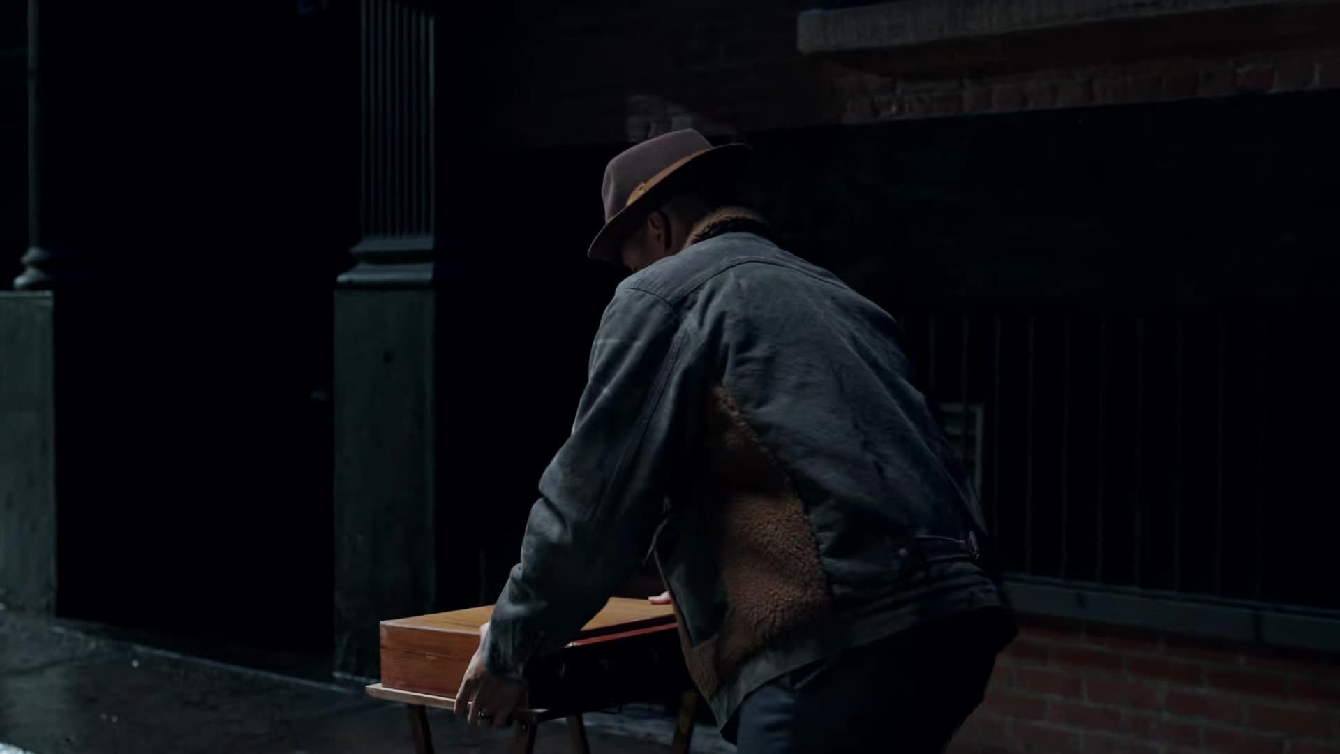 Godfather Of Harlem S04E02 1080p WEBRip x265 PGW mkv