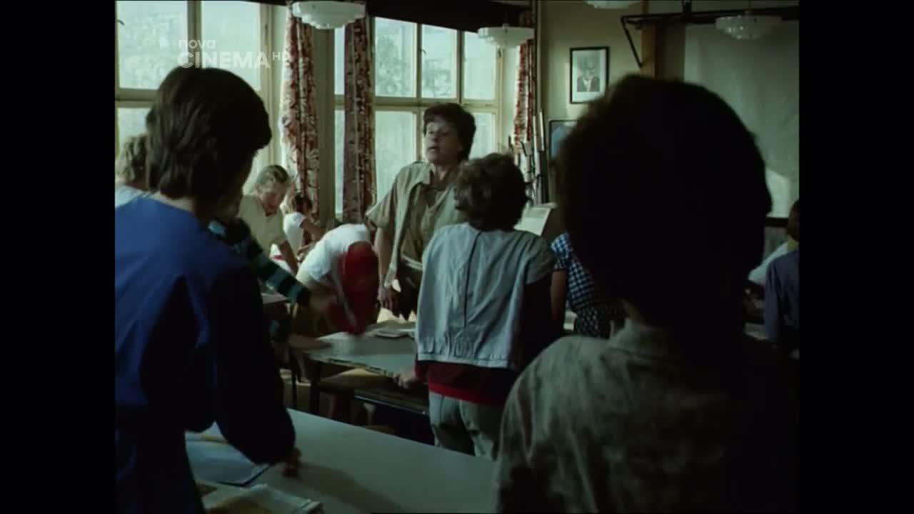 Kam doskáče ranní ptáče (Pavel Diviš, Luboš Diviš, Lenka Termerová 1986 Komedie Rodinný Sci Fi Bdrip 1080p ) CSr dabing mp4