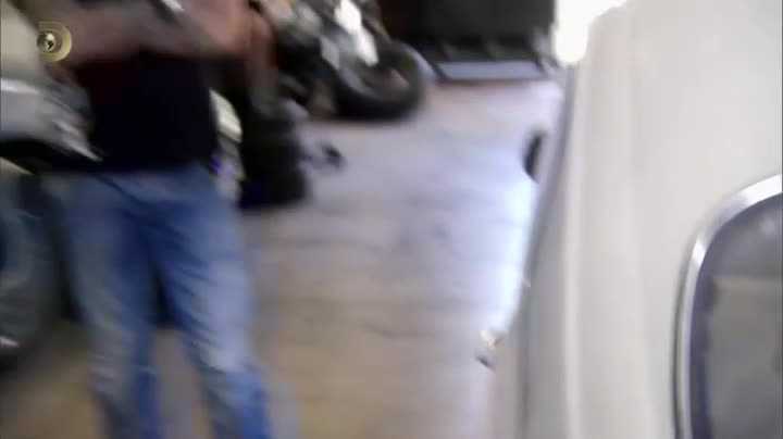 Rychle a hlučně (Dokument TV 2012 Dokumentární Reality TV Bdrip 1080p ) Cz dabing mp4