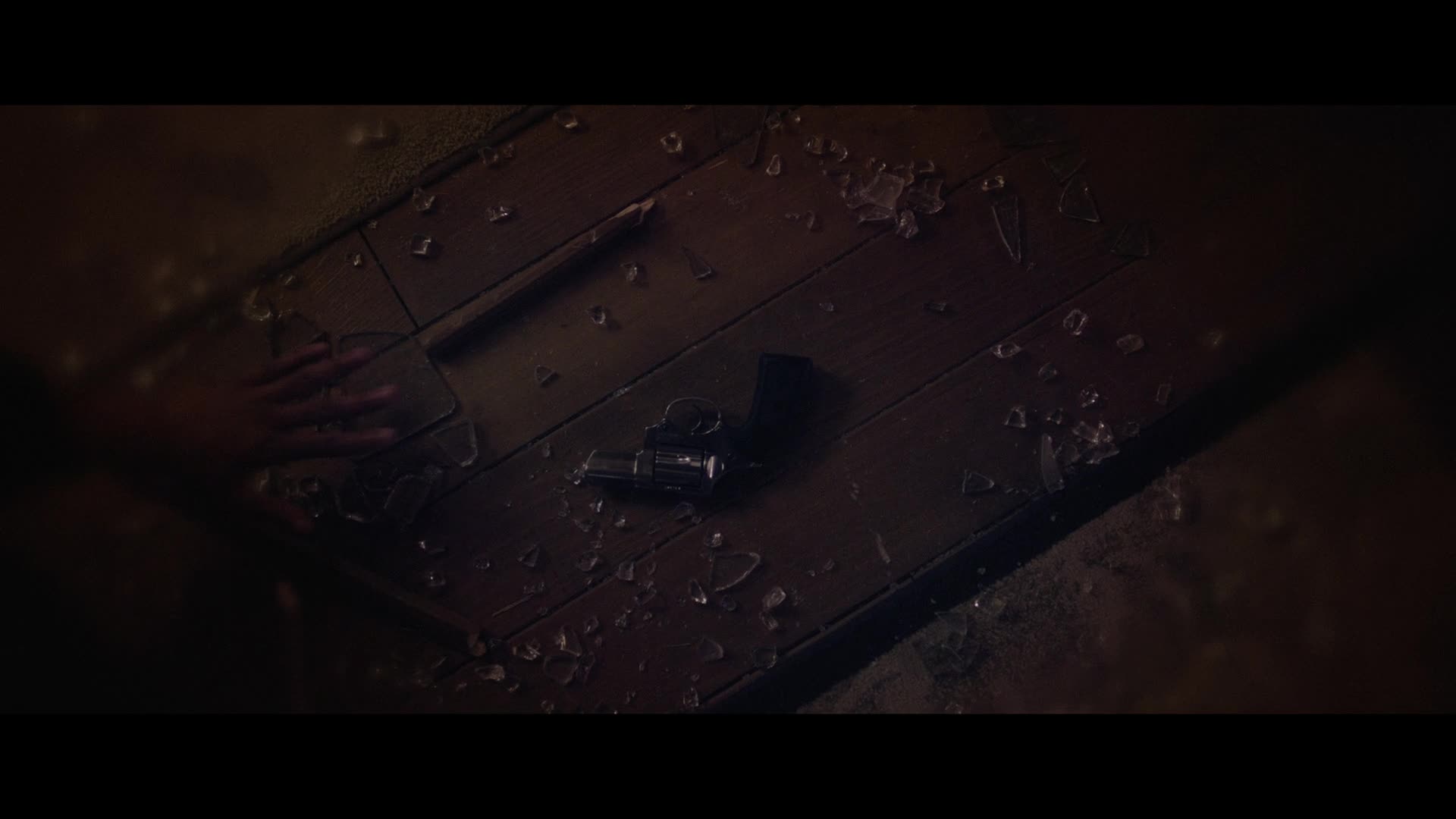 Cross S01E05 08 2024 CZ dab 1080p Co se stane u Ramseyho mp4