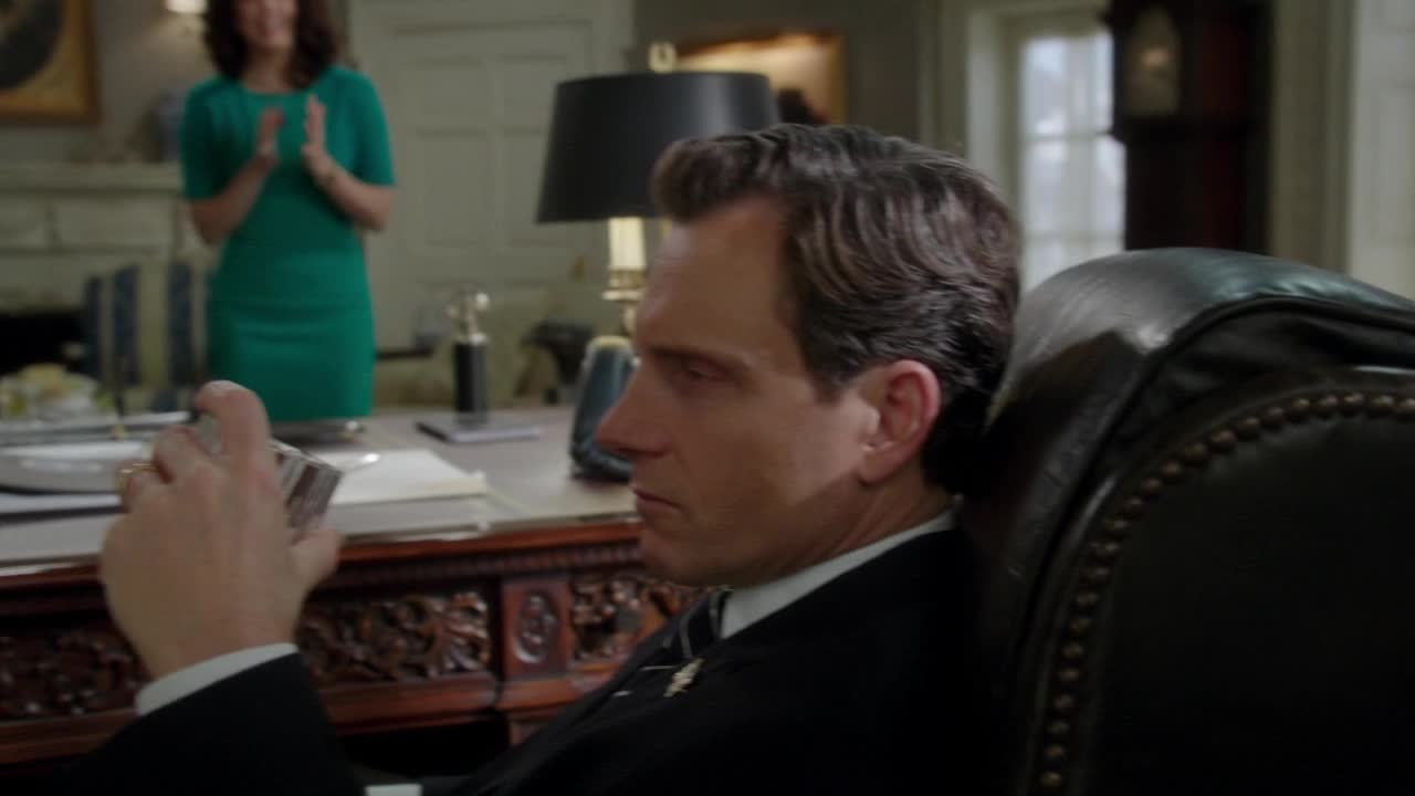 Skandál S03E11 18 2013 CZ dab 720p Jeď, Sally, jeď mkv