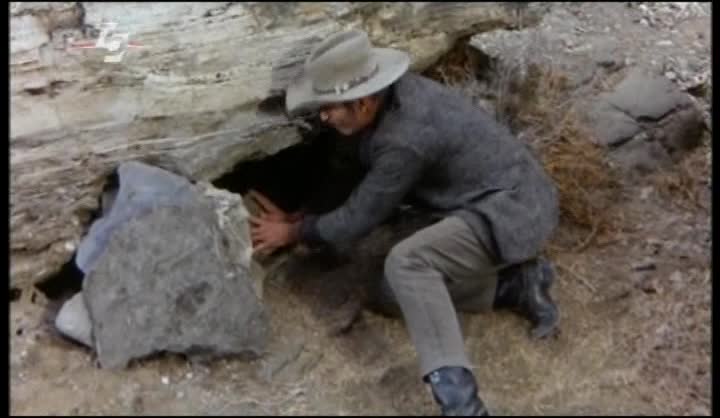 Mimo zákon (Western Lee van Cleef) 1968 avi