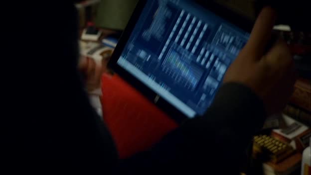 NCIS LA 4 05 Z minulosti DVDcz avi