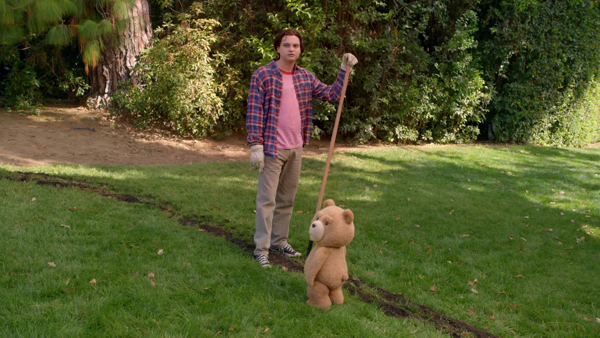 Ted S02E02 08 2026 CZ dab 1080p Paní Robicheková mkv