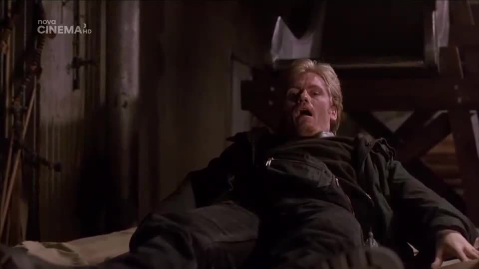 Nezvaný host (Denis Leary,Judy Davis,Kevin Spacey 1994 Komedie Krimi Drama Bdrip 1080p ) Cz dabing mp4
