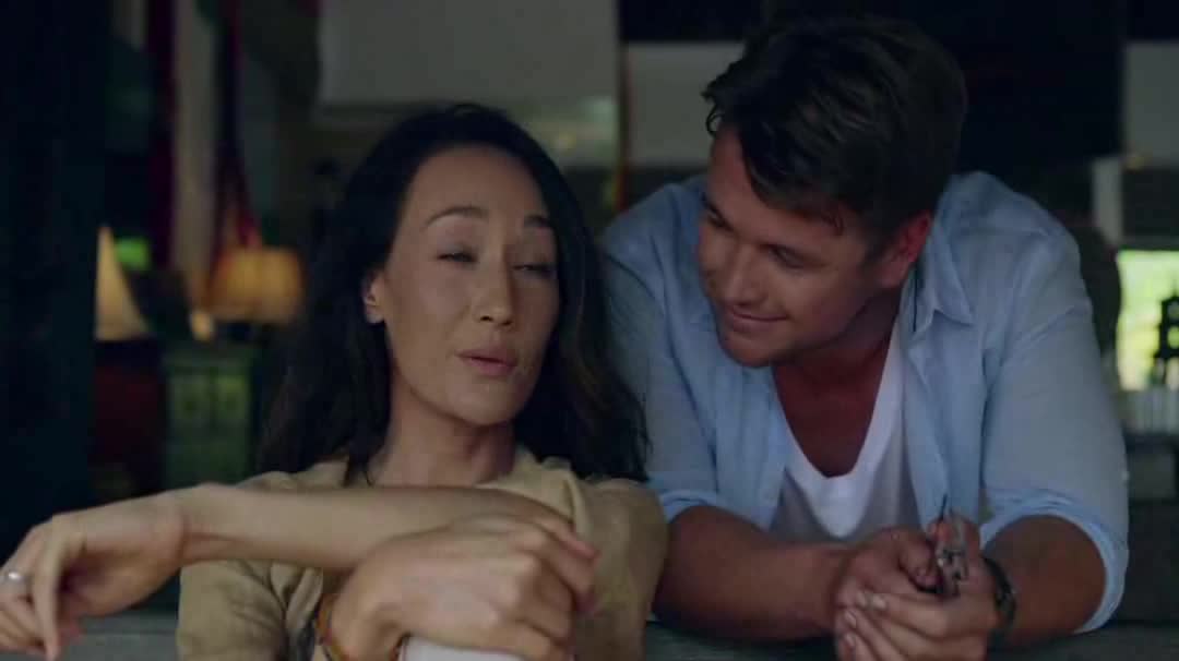Death of Me (Maggie Q,Luke Hemsworth,Alex Essoe 2020 Horor Bdrip 1080p ) Cz dabing avi