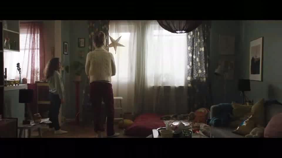 Mimo stopu (Katia Winter, Fredrik Hallgren, Matilda Källström 2022Komedie Drama Romantický Bdrip 1080p ) Cz dabing 2 mp4