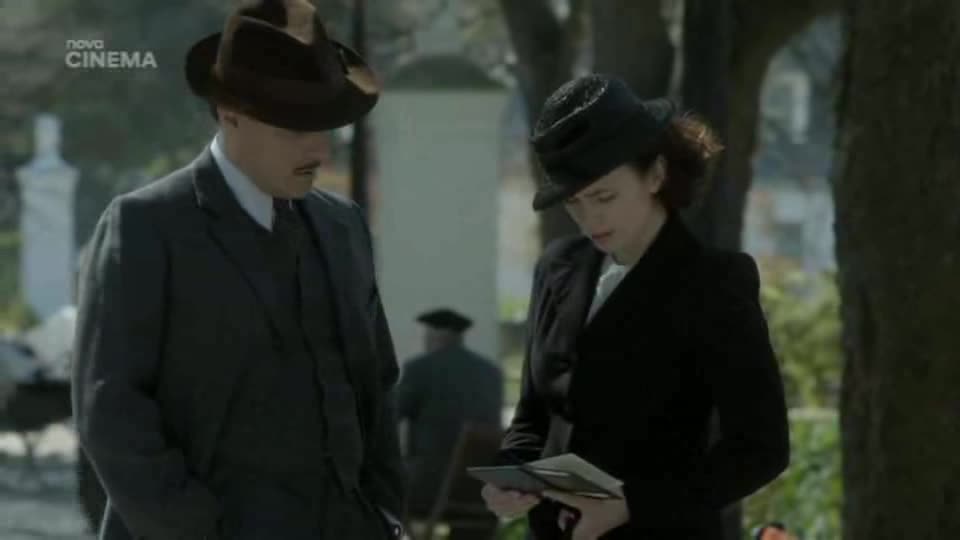 Věčný neklid (Hayley Atwell, Rufus Sewell, Michelle Dockery 2012 Dráma Thriller Bdrip 1080p ) Cz dabing avi