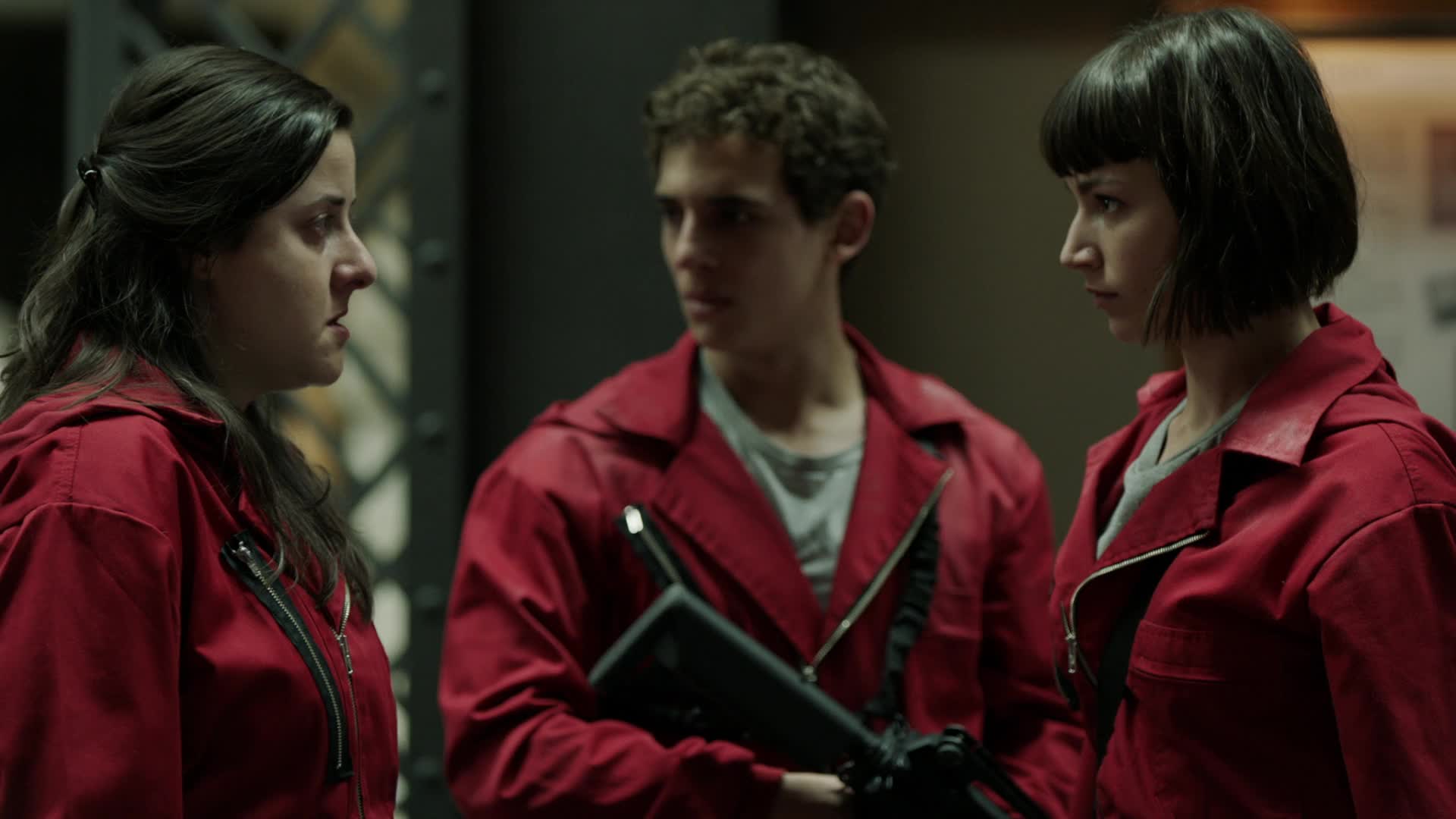 Papírový dům La Casa de Papel Money Heist S01E13 1080p NF WEB DL DDP2 0 x264 (2017) Cz dab mkv