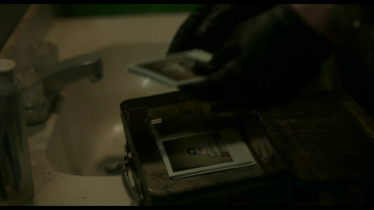 Dexter s09e09 The Family Business cz tit mkv