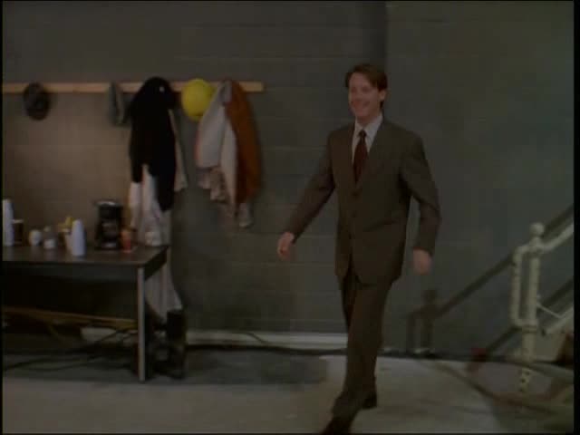 Zvlastni efekty S01E17 Scenar na prani cz avi