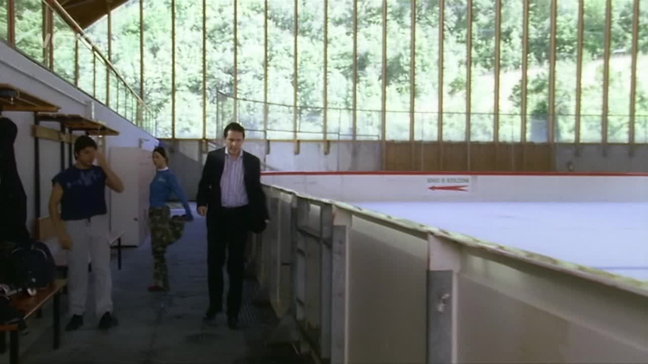 Don Matteo S04E11 24 2004 CZ dabing 720p HD Skoky na ledě mp4