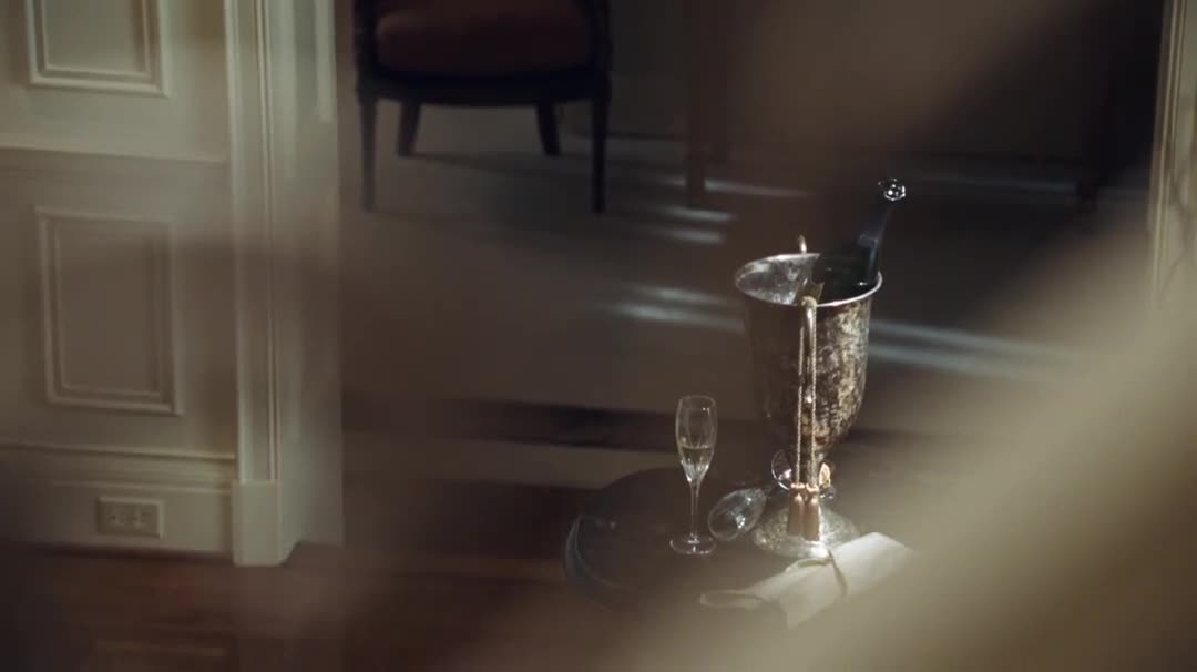 Nebezpečne blond Filmová hvězda (Jessica Simpson,Vivica A Fox,Steve Guttenberg 2008 Komédie Bdrip 1080p ) Cz dabing mp4