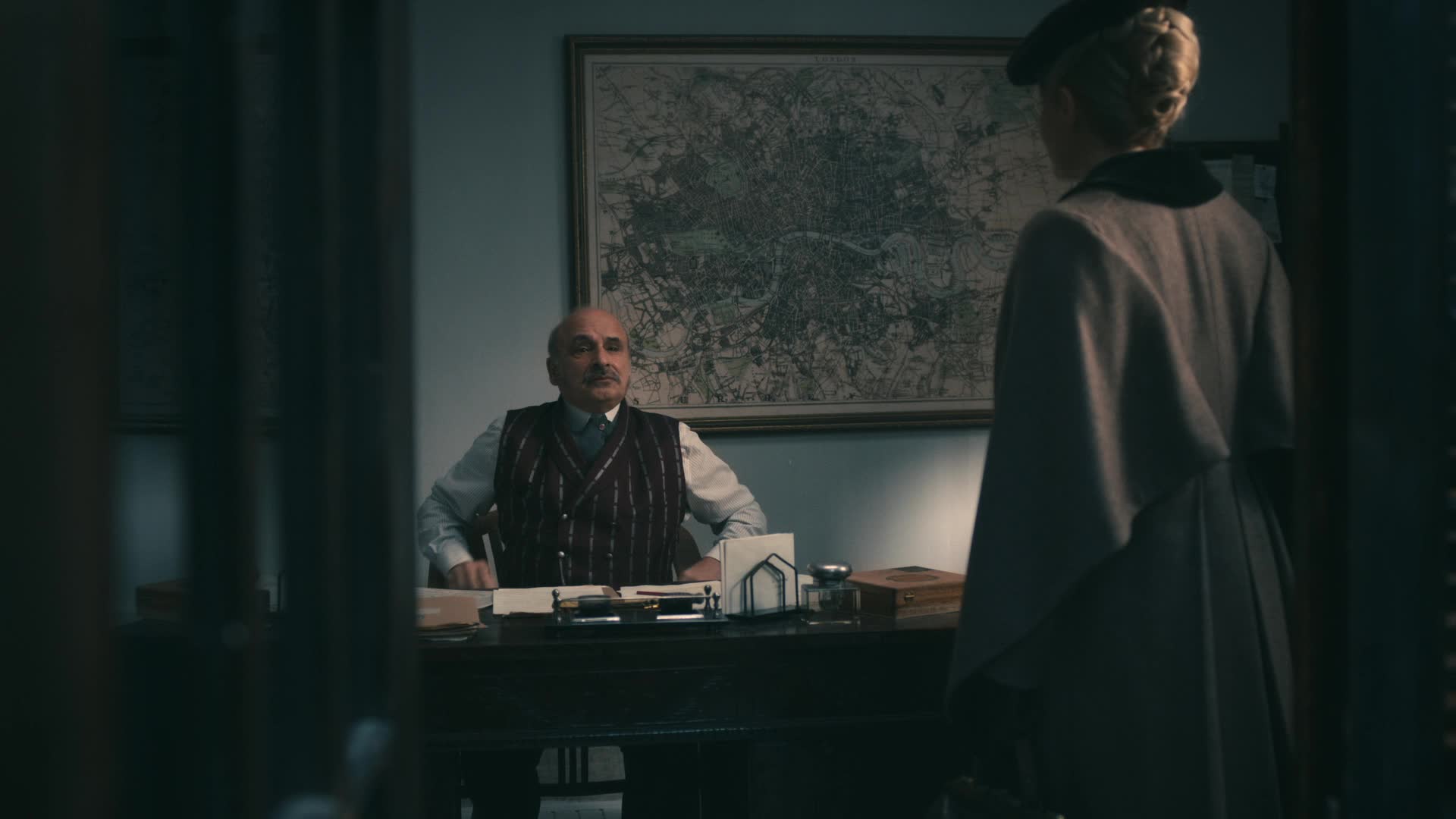 Slečna Scarletová a Vévoda S05E03 CZ dabing HD 1080p mkv