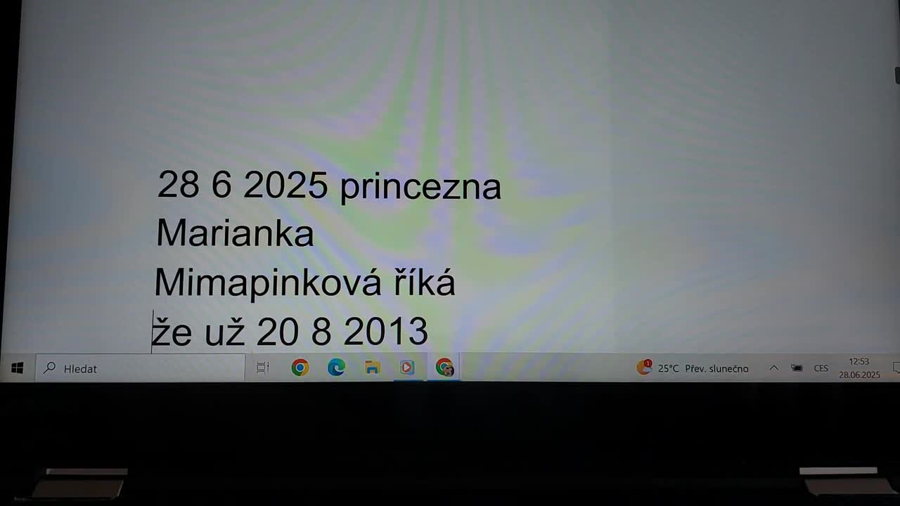 28 6 2025 princezna Marianka Mimapinková mluví s překladačem 5 mp4