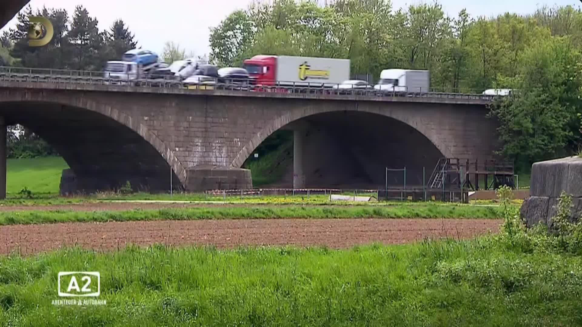 Dálnice A2 S01E07 20 2018 CZ dab 1080p Je 6 hodin rano mkv