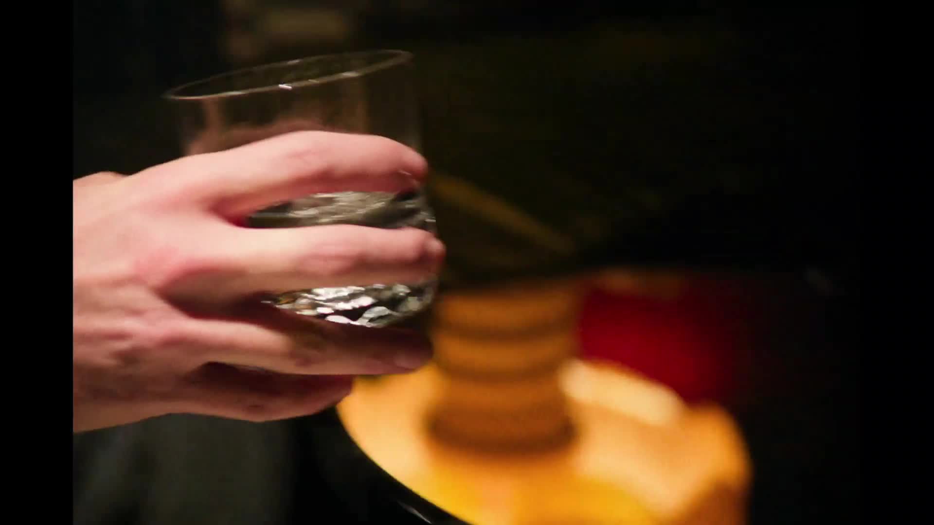 The Apprentice Příběh Trumpa 2024 CZ dab 1080p mp4