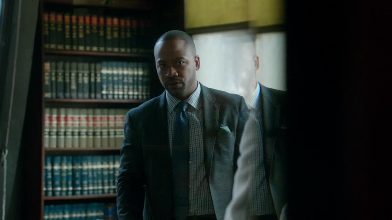 Skandál S03E14 18 2013 CZ dab 720p Polibek, polibek, bang, bang mkv