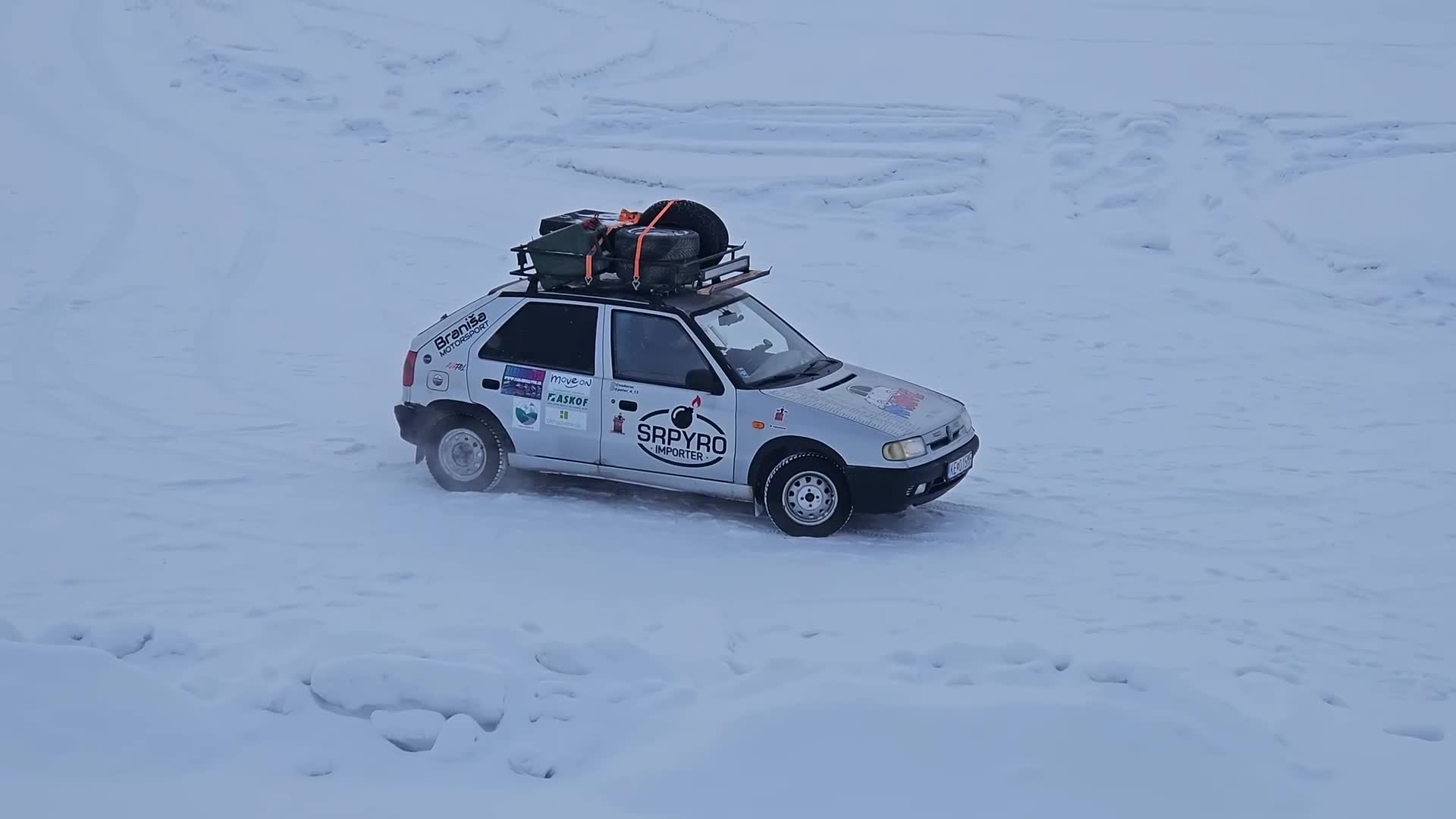 Nadoraz OJMJAKON S01E17 27 2024 SK dab 1080p Takmer sa nám stala vážna nehoda na ceste kostí v Rusku ! mp4