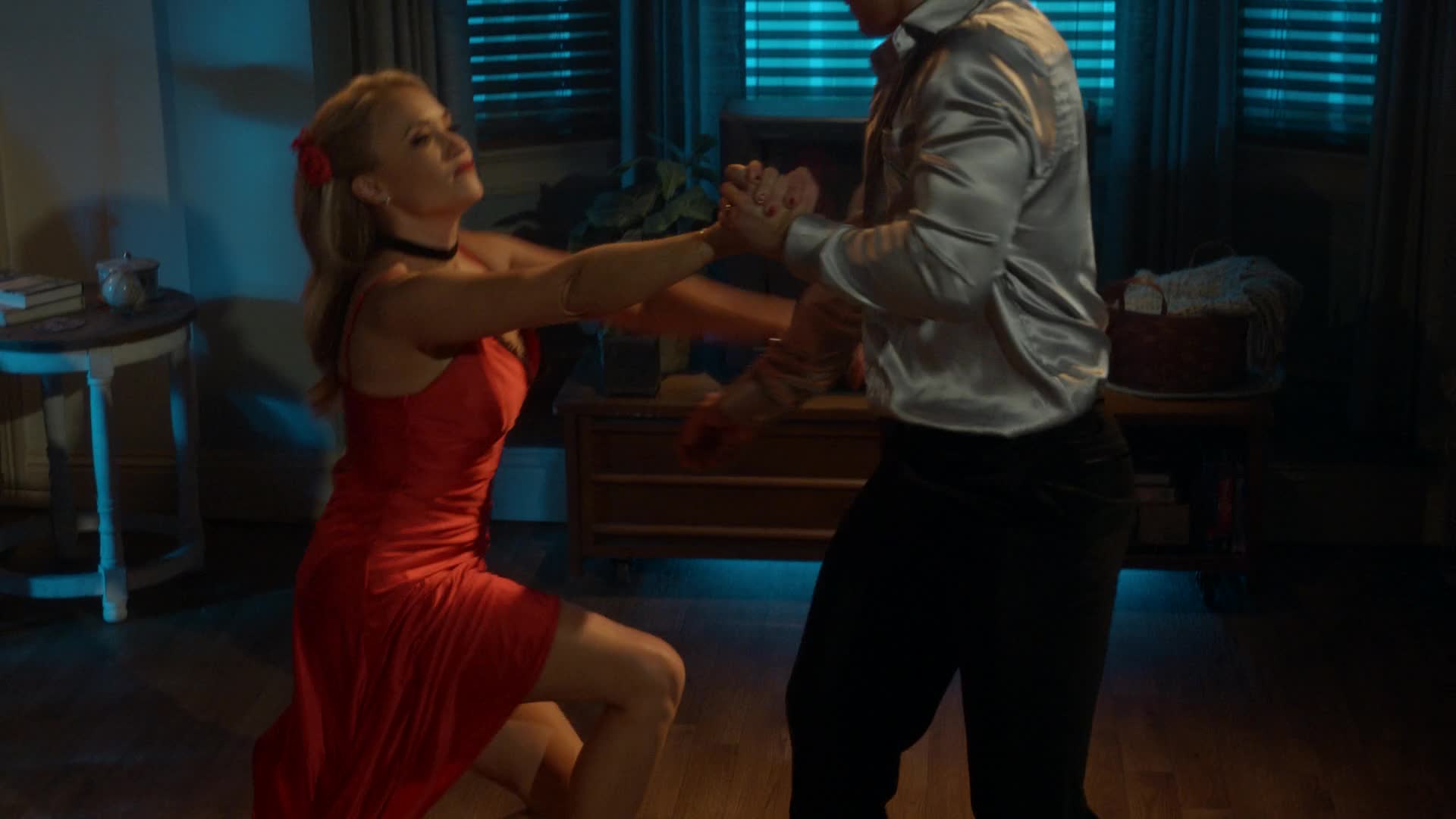 Georgie a Mandy Poprvé svoji S02E05 22 2025 CZ dab 1080p Těhotenský test a meteorický roj mkv